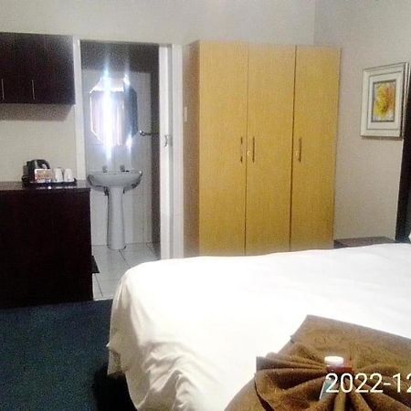 Hemmingways Bed & Breakfast King William's Town Dış mekan fotoğraf