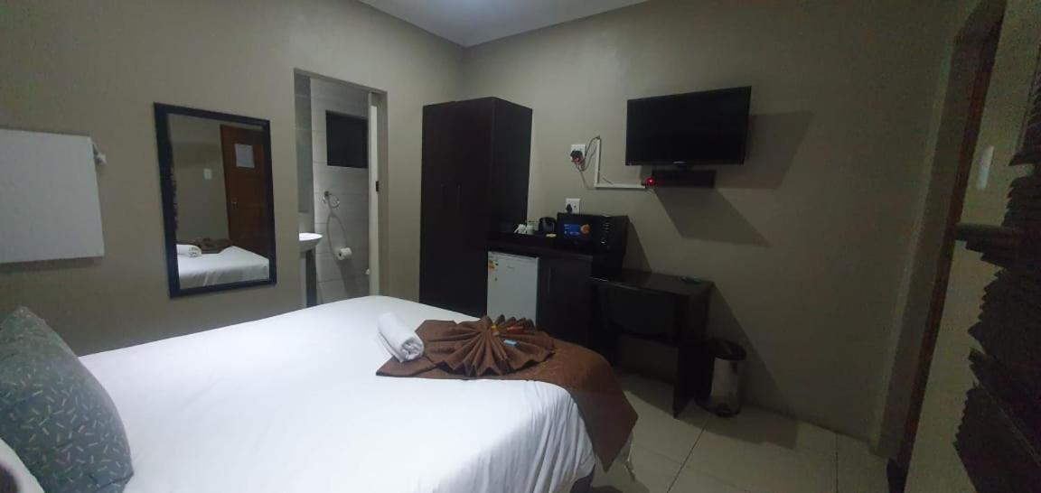 Hemmingways Bed & Breakfast King William's Town Dış mekan fotoğraf