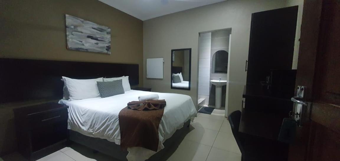 Hemmingways Bed & Breakfast King William's Town Dış mekan fotoğraf