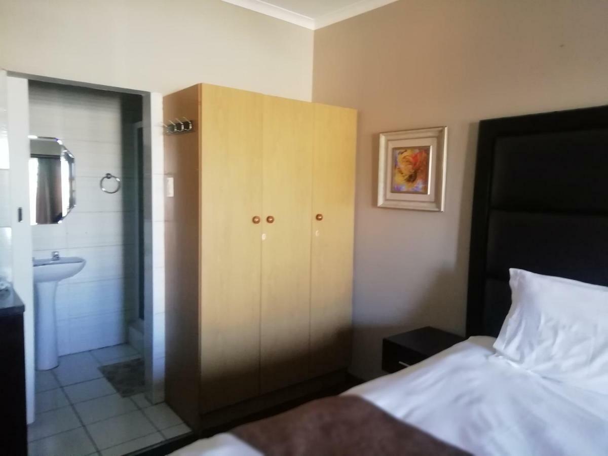 Hemmingways Bed & Breakfast King William's Town Dış mekan fotoğraf